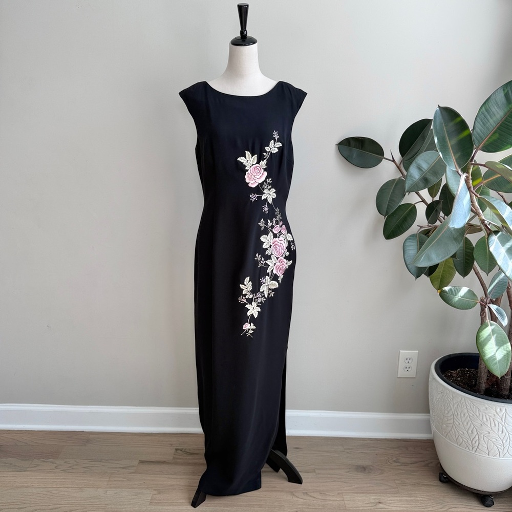 VTG 90s Y2K Maggy London Black Maxi Dress Rose Embroidered Whimsygoth Sz 12